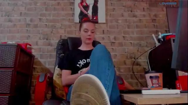 Image 11 of misspetitevenus Stream on Chaturbate on 1 month ago