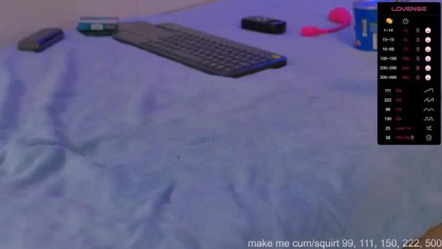 Image 3 of missqueenlust Stream on Chaturbate on 11 months ago