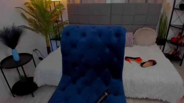Image 11 of missrosse_ Stream on Chaturbate on 13 months ago