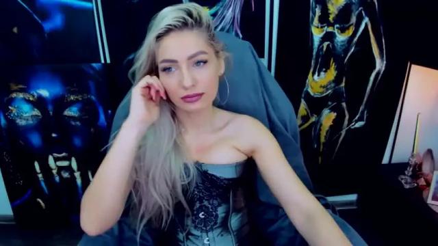 Image 4 of missrubbyy Stream on Chaturbate on 15 months ago
