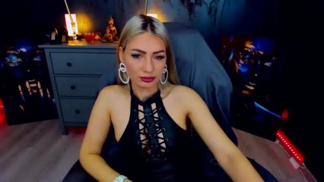Image 7 of missrubbyy Stream on Chaturbate on 17 months ago