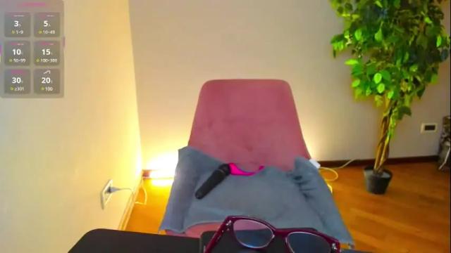 Image 8 of misss_kiss__ Stream on Chaturbate on 1 month ago