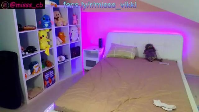 Image 8 of misss_viki Stream on Chaturbate on 12 months ago