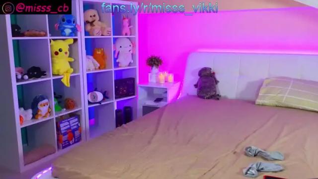 Image 8 of misss_viki Stream on Chaturbate on 12 months ago