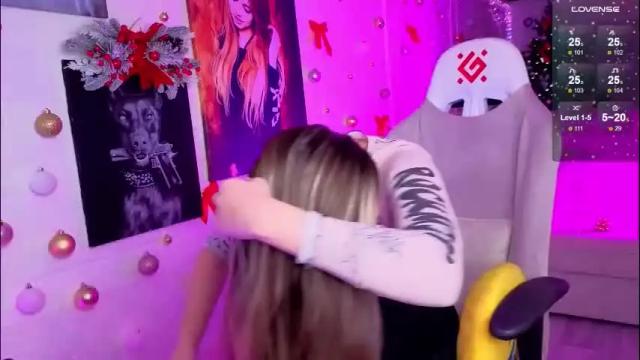 Image 3 of misss_viki Stream on Chaturbate on 1 month ago