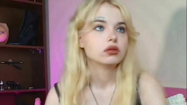 Image 7 of missslola Stream on Chaturbate on 1 month ago