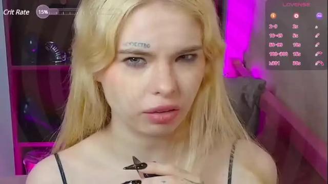 Image 8 of missslola Stream on Chaturbate on 28 days ago