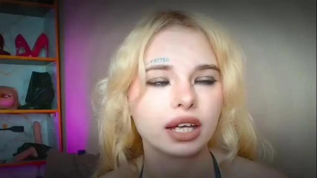 Image 10 of missslola Stream on Chaturbate on 4 days ago