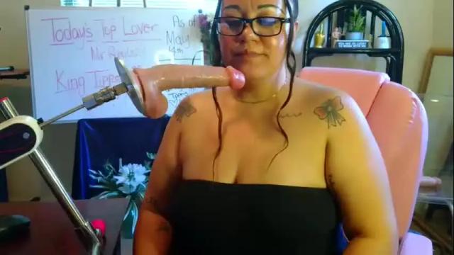 Image 2 of misssuckalot Stream on Chaturbate on 1 month ago