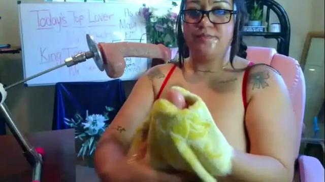 Image 12 of misssuckalot Stream on Chaturbate on 1 month ago