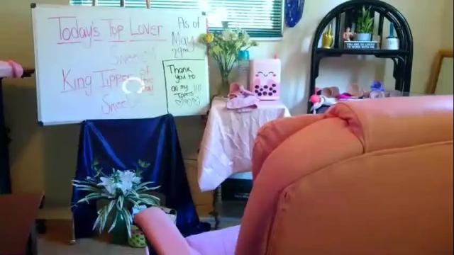 Image 6 of misssuckalot Stream on Chaturbate on 5 months ago