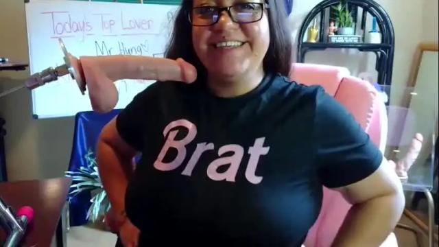 Image 3 of misssuckalot Stream on Chaturbate on 11 days ago