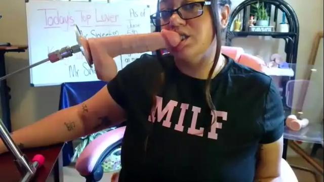 Image 8 of misssuckalot Stream on Chaturbate on 10 days ago