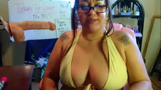 Image 10 of misssuckalot Stream on Chaturbate on 5 days ago
