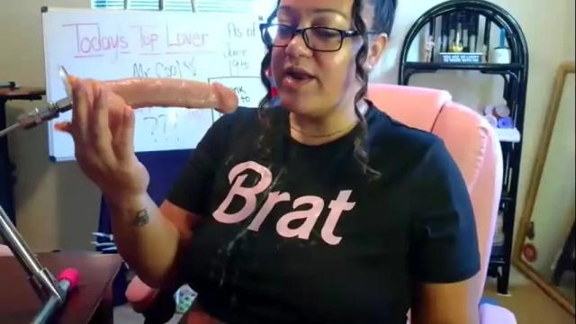 Image 11 of misssuckalot Stream on Chaturbate on 4 months ago