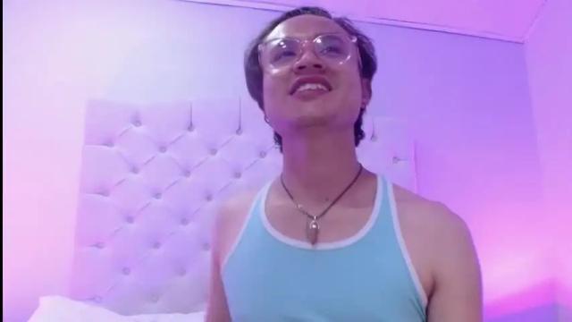 Image 4 of misssuckercocks Stream on Chaturbate on 19 months ago