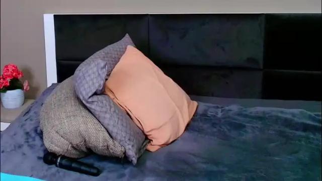 Image 11 of misstayaxxx Stream on Chaturbate on 17 days ago