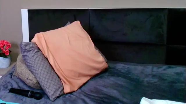 Image 11 of misstayaxxx Stream on Chaturbate on 13 days ago