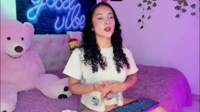 Image 2 of misstexass_ Stream on Chaturbate on 2 months ago