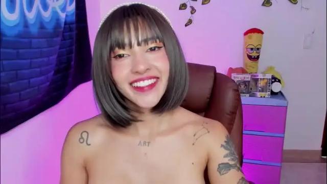 Image 4 of misstexass_ Stream on Chaturbate on 13 days ago