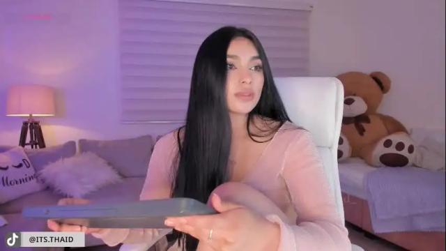 Image 11 of missthailand_ Stream on Chaturbate on 1 month ago
