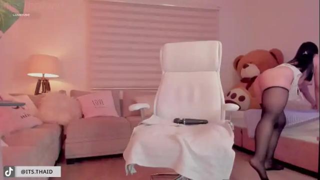 Image 11 of missthailand_ Stream on Chaturbate on 5 days ago