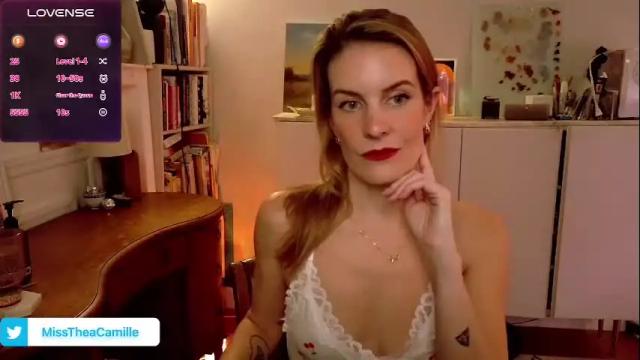 Image 6 of misstheacamille Stream on Chaturbate on 5 months ago