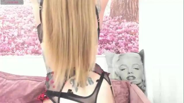 Image 2 of missthelove Stream on Chaturbate on 1 month ago