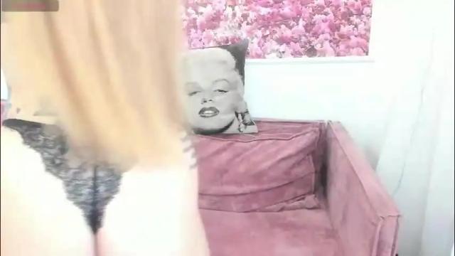 Image 8 of missthelove Stream on Chaturbate on 16 days ago