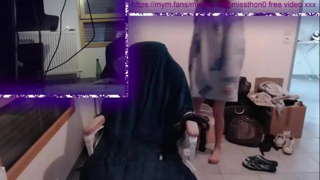 Image 2 of missthon Stream on Chaturbate on 1 month ago