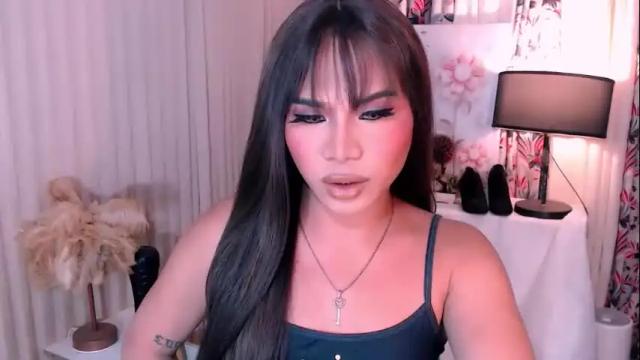 Image 6 of misstrishontop Stream on Chaturbate on 16 days ago