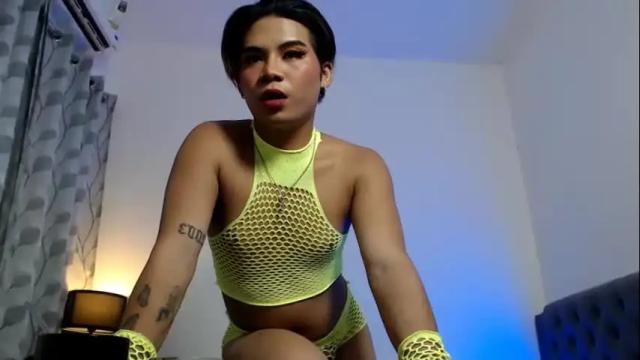 Image 10 of misstrishontop Stream on Chaturbate on 1 month ago