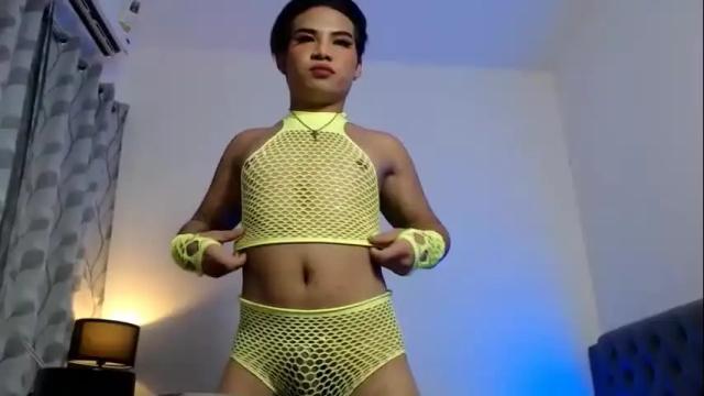 Image 2 of misstrishontop Stream on Chaturbate on 1 month ago