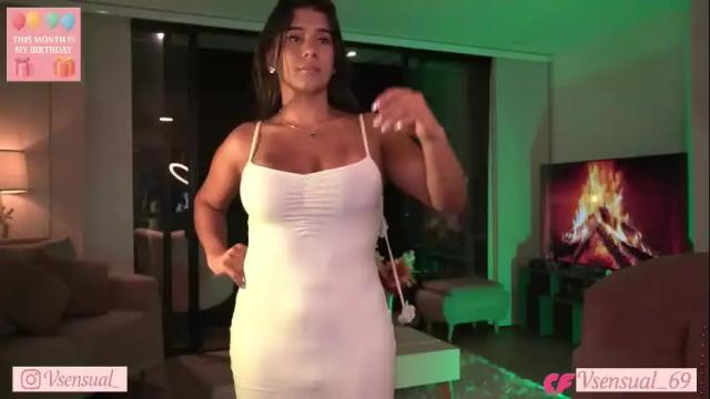 Image 3 of missvalery_1 Stream on Chaturbate on 1 month ago