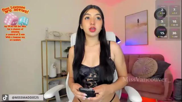Image 2 of missvancouver_ Stream on Chaturbate on 2 months ago