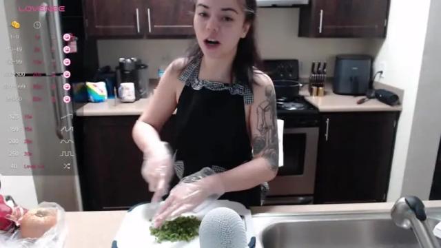 Image 7 of missvanessajune Stream on Chaturbate on 16 months ago
