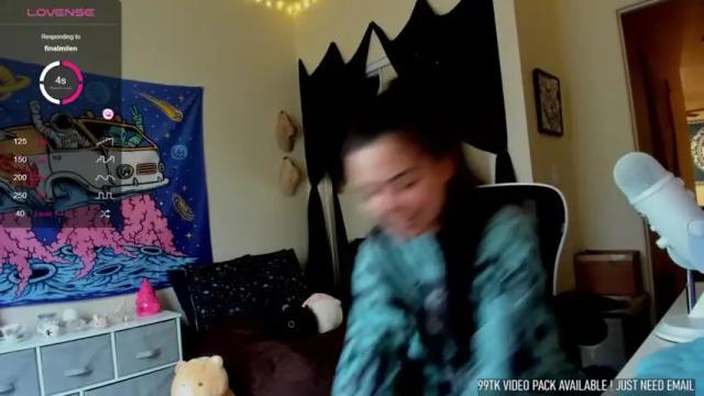 Image 11 of missvanessajune Stream on Chaturbate on 16 months ago