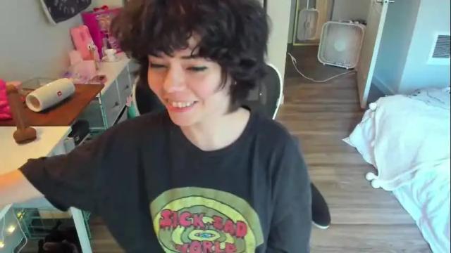 Image 3 of missvanessajune Stream on Chaturbate on 4 months ago