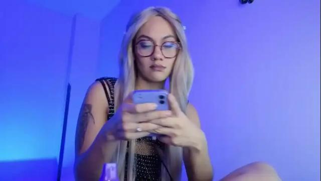 Image 6 of missvenuss Stream on Chaturbate on 6 months ago