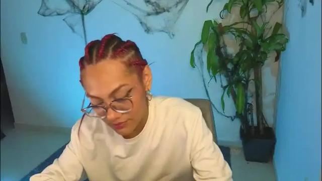 Image 12 of missvenuss Stream on Chaturbate on 4 days ago