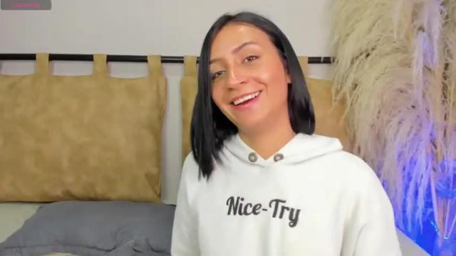 Image 2 of missviolet___ Stream on Chaturbate on 13 months ago