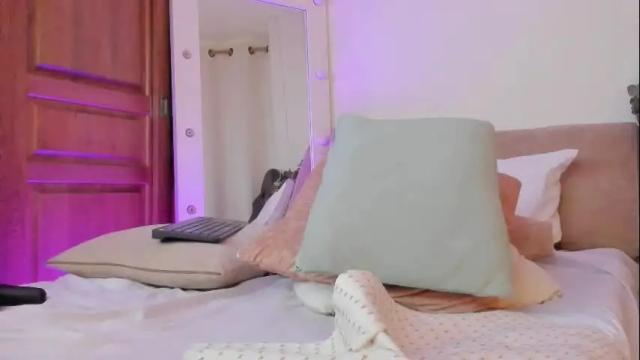 Image 6 of missvioleta_ Stream on Chaturbate on 24 days ago