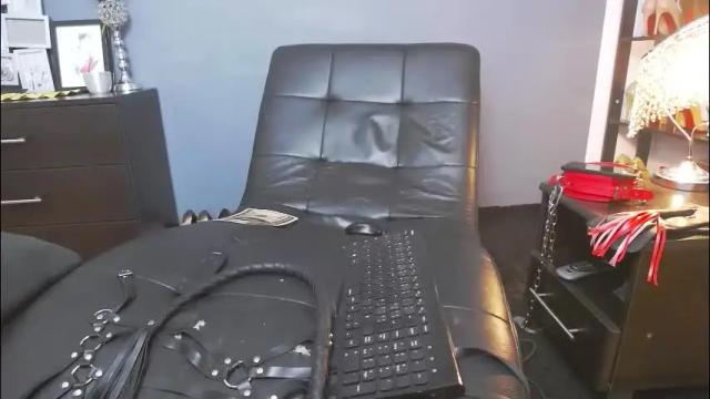 Image 2 of missvontease Stream on Chaturbate on 1 month ago