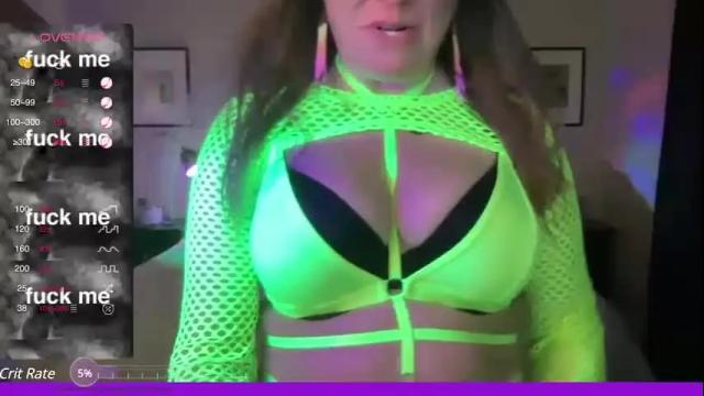 Image 12 of misswildvioet Stream on Chaturbate on 18 months ago