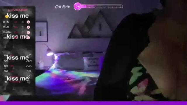 Image 12 of misswildvioet Stream on Chaturbate on 14 months ago