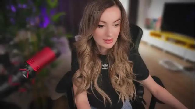 Thumbnail 3, misswiney's Stream at Chaturbate, 18 days ago