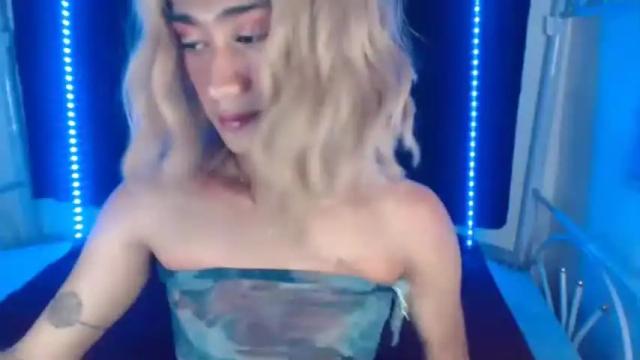 Image 12 of missxfuckgirl Stream on Chaturbate on 15 months ago