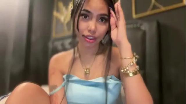 Image 11 of missxolga Stream on Chaturbate on 2 days ago