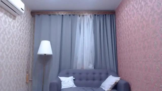 Image 4 of missxxxl Stream on Chaturbate on 17 months ago