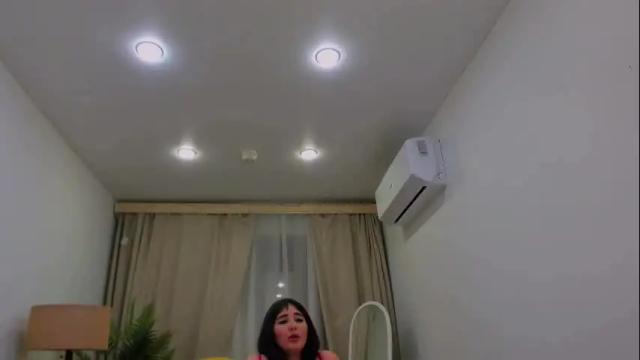 Image 7 of missxxxl Stream on Chaturbate on 1 month ago